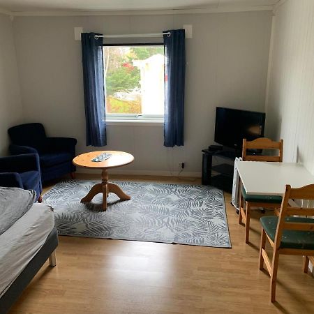 Sentrum Apartment Leknes Dış mekan fotoğraf