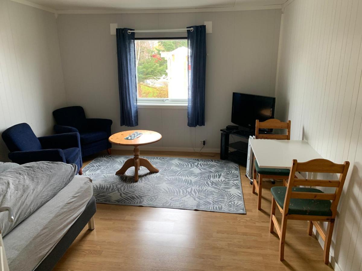 Sentrum Apartment Leknes Dış mekan fotoğraf